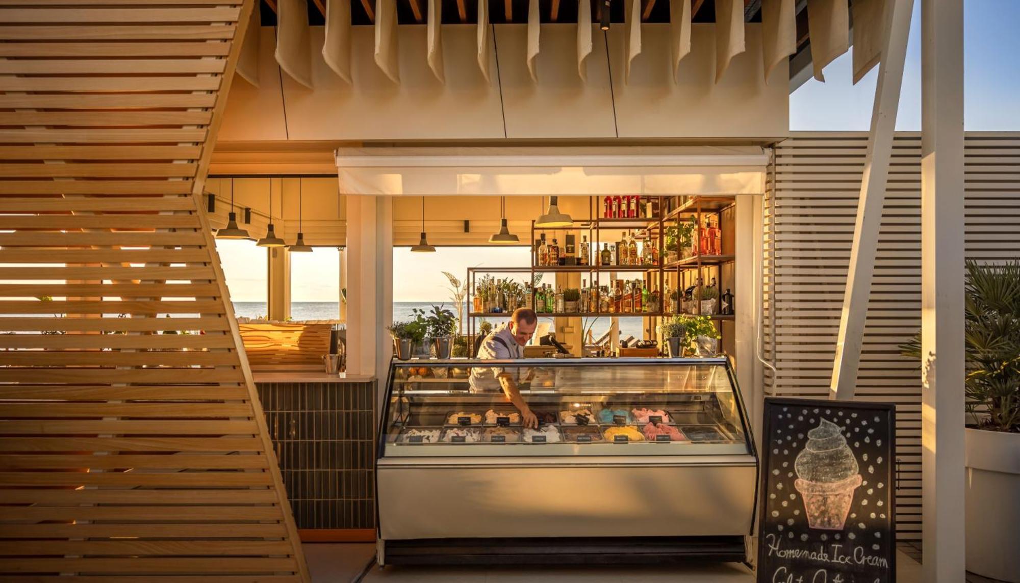 Pical Beach House, Valamar Collection โปเรช ภายนอก รูปภาพ