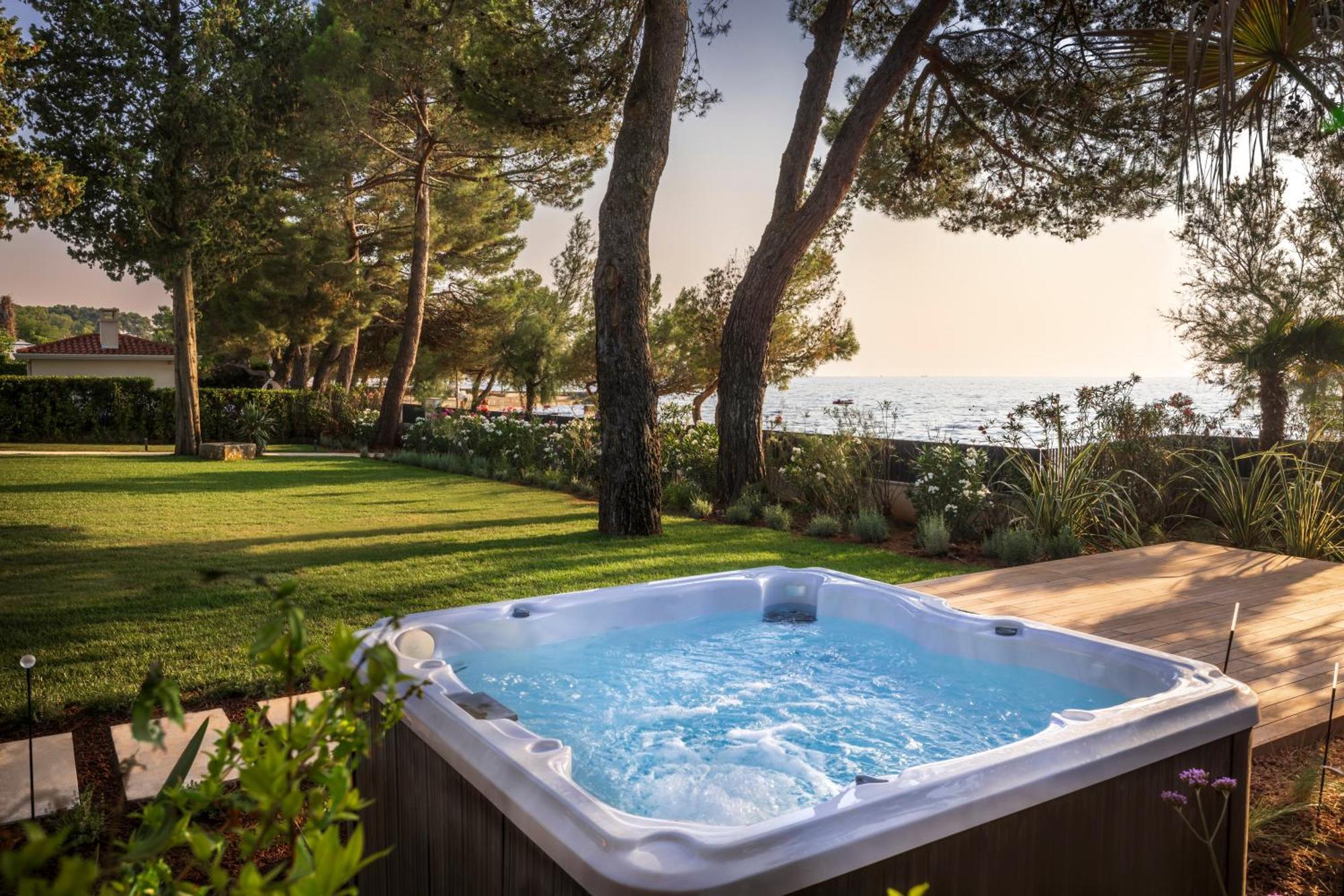 Pical Beach House, Valamar Collection โปเรช ภายนอก รูปภาพ